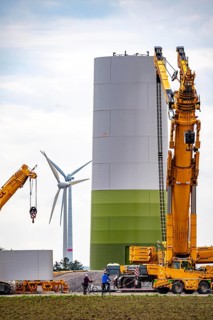 Wind turbine repowering, in the Issum-Oermten wind farm, 9 wind turbines in operation for over 20