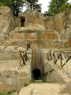 Tomba Ildebranda, ancient tomb of Hildebrand, rock-cut Etruscan temple tomb, dromos to the burial