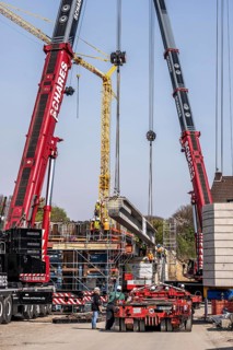 First part of the assembly of the new, 120-meter-long A516 motorway bridge, across Teutoburger