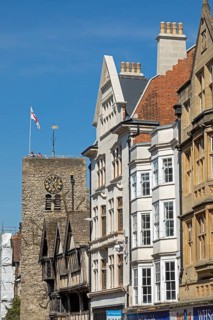 Spire of St Michael at the North Gate, Houses, Oxford, England, Great Britain