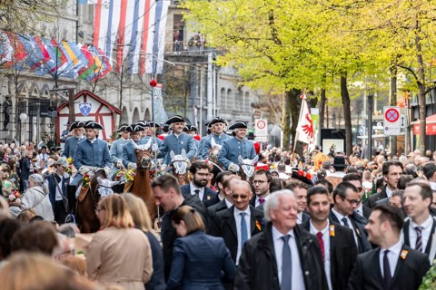 Parade of historically costumed guildsmen, Sechseläuten or Sächsilüüte, Zurich Spring Festival,