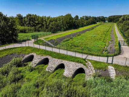 Bottrop-Gladbeck, North Rhine-Westphalia, Germany, Stormwater overflow basin, Stormwater retention