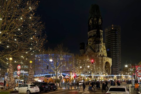 Christmas market at the Kaiser Wilhelm Memorial Church, Breitscheidplatz, Berlin, Germany, 12