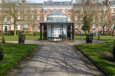 Abercromby Square Park, University of Liverpool, England, UK
