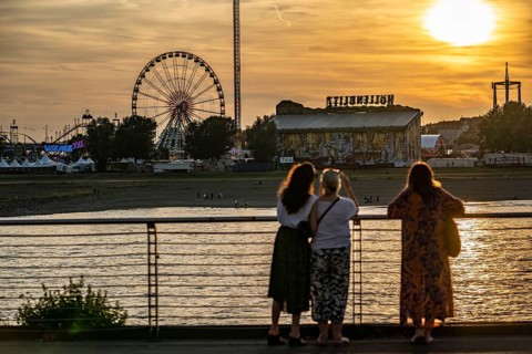 The Rhine Fair in Düsseldorf, in the Rhine meadows in the Oberkassel district, on the Rhine, North