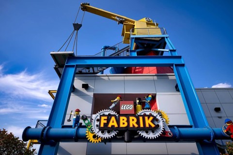 LEGO factory, production facility, manufacturing, crane, logo, LEGOLAND theme park, Germany,