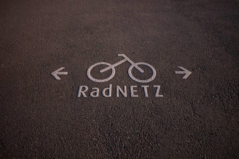 Pictogram, symbol, cycle path, cycle network, labelling, marking on asphalt, Stuttgart,