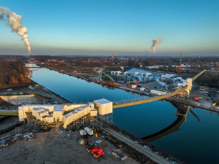 Castrop-Rauxel, North Rhine-Westphalia, Germany, new construction of a bridge -jump over the