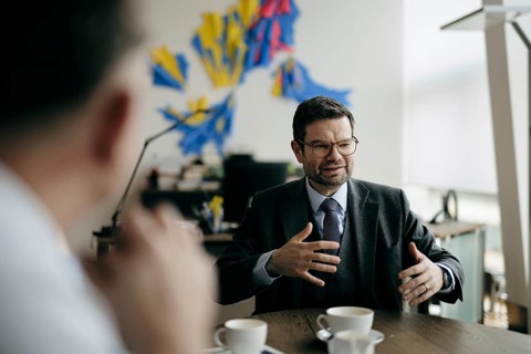 Marco Buschmann (FDP), Bundesminister der Justiz, aufgenommen im Rahmen eines Interview fue NBR in