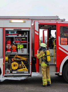 Duisburg, North Rhine-Westphalia, Germany, firefighting exercise, people are rescued from a burning