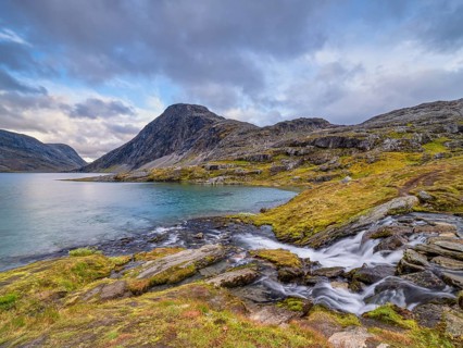 At lake Djupvatnet, mountain, autumn, Geiranger, Møre og Romsdal, Vestland, Norway