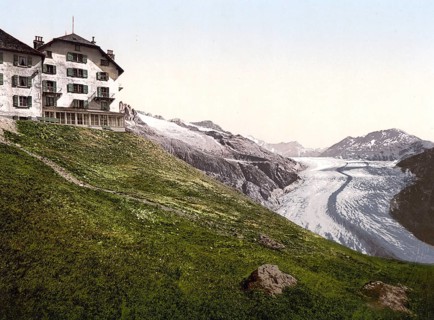 The Great Aletsch Glacier is the largest and longest glacier in the Alps in terms of area, Valais,