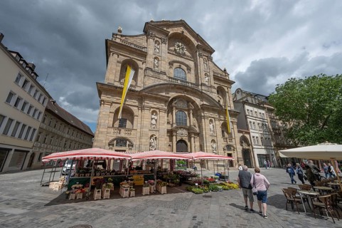 Baroque church of St Martin, built in 1668, Grüner Markt, Bamberg, Upper Franconia, Bavaria,