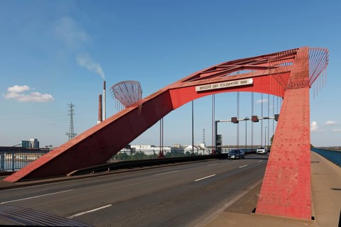 Bridge of Solidarity, road bridge between Rheinhausen and Duisburg-Hochfeld, arch bridge from 1934,
