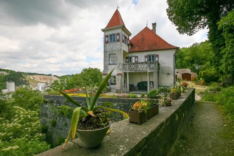 Klingenstein Castle, historical building, architecture, garden, balcony, clouds, castle in the