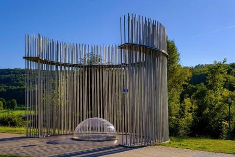 Round fountain, at the graduation works, graduation building, salt works, modern sculpture,