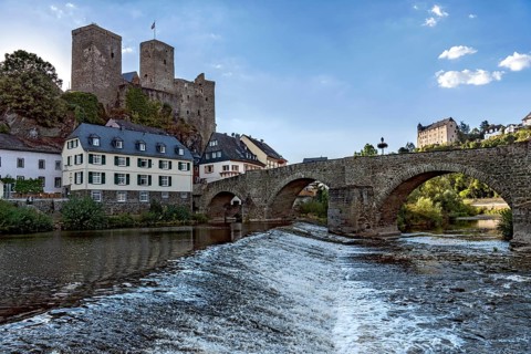Runkel Castle, hilltop castle from the high Middle Ages, ruins, old Lahn bridge, historic old town,