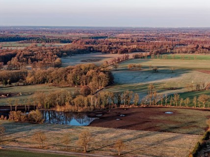 Reif lies in some fields in the countryside in the UNESCO Drömling Biosphere Reserve in the Altmark