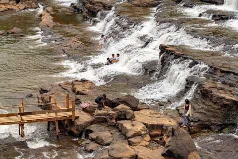 Tad Hang waterfall in the village of Tad Lo or Ban Saenvang, Bolaven Plateau, Laos