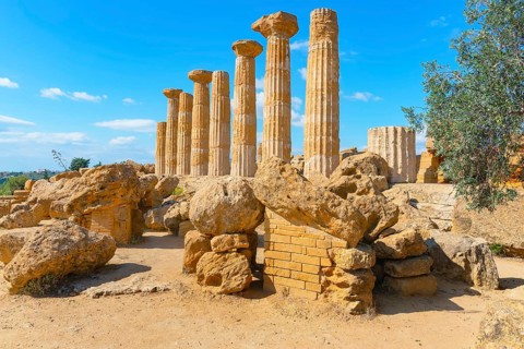 Temple of Heracles, Valley of Temples, Agrigento, Sicily, Italy
