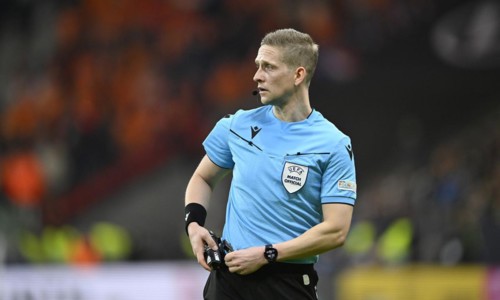 Referee Referee Espen Eskas NOR International match Germany GER v Netherlands NED, Deutsche Bank