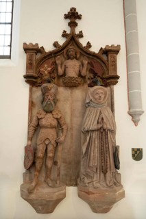 Epitaph of Hans von Wallenrod and his woman, née von Lentersheim, Church of St John and St Martin,