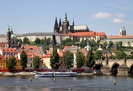 Prague, CZE, 30.05.2004 -View over Prague's Old Town to Hradcany - Prague Castle with St. Vitus