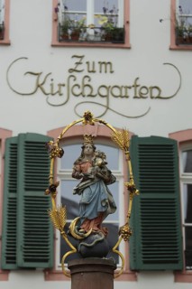 Madonna figure, inscription, detail, window shutters, cherry orchard, Mainz, old town,
