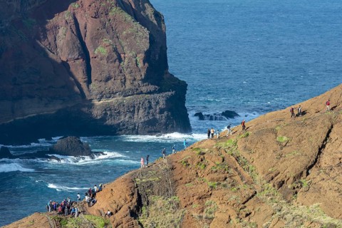 Hiking trail with numerous hikers, volcanic peninsula, Ponta de São Lourenço, Ponta de Sao