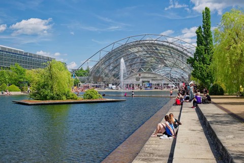 New Leipzig Trade Fair Centre, Leipzig Trade Fair, with glass entrance hall and water basin, trade