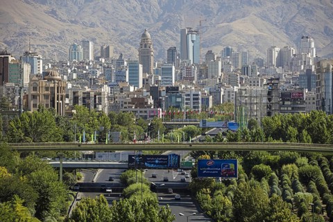 Expressway leading to the capital city Tehran, Iran