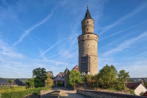Witches' tower, keep of Idstein Castle, butter barrel tower, bridge over the Halsgraben in front,