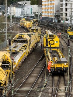 General renovation of Deutsche Bahn on the Hagen Wuppertal Cologne line, rapid conversion machine