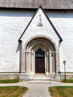 Artistic side portal, south portal of the medieval church of Gothem, Gothem kyrka, east coast,
