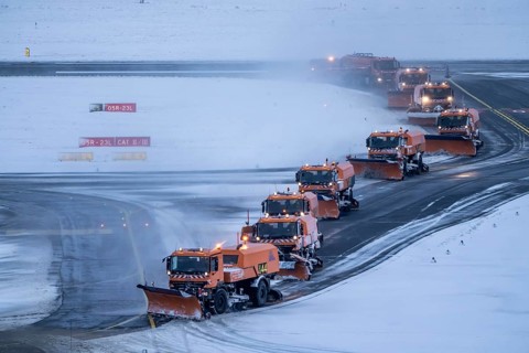 The onset of winter in North Rhine-Westphalia, flight operations were maintained at Düsseldorf