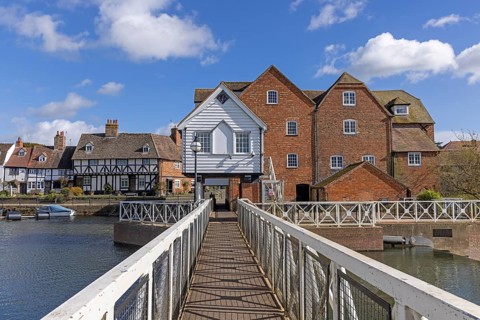 Abbey Mill, Fletcher's Mill, River Avon, Footbridge, Tewkesbury, Gloucestershire, England, Great