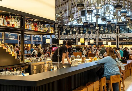 The Mercadeo da Ribeira, also known as TimeOut Market, is the best address for Portuguese