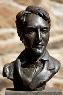 Portrait head Ludwig Börne by Thomas Burhenne, bronze, patinated, Giessener Köpfe, Altes Schloss