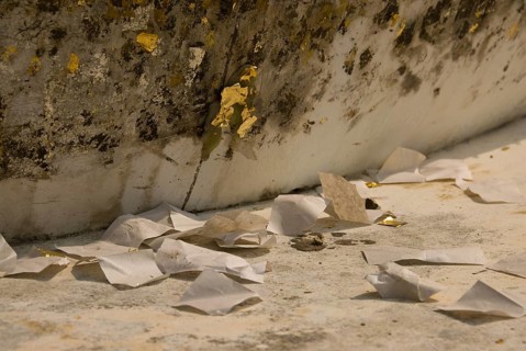 Gold leaf remains on the reclining Buddha of Wat Khun Inthapramun near Ang Thong, Thailand, Siam,