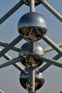 Atomium, built in 1958 for the World Exhibition, uses nine atoms to represent the body-centred