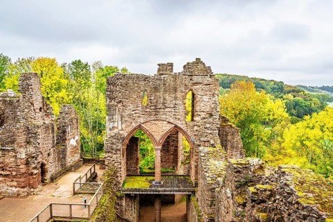 Autumn colors over Goodrich Castle, River Wye, Goodrich, Herefordshire, UK