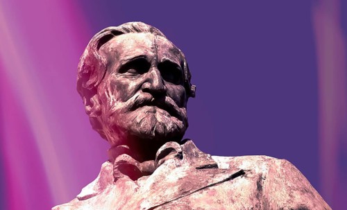 Verdi monument in front of Rocca dei Marchesi Pallavicino, Piazza Giuseppe Verdi, Busseto, Province