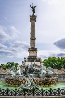 Fontaine du Char du Triomphe de la Concorde, Place des Quinconces, Bordeaux, Gironde,