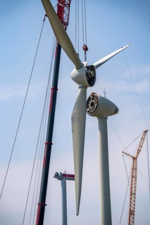 Dismantling of a wind power plant in a wind farm near Issum, 9 older wind turbines from the