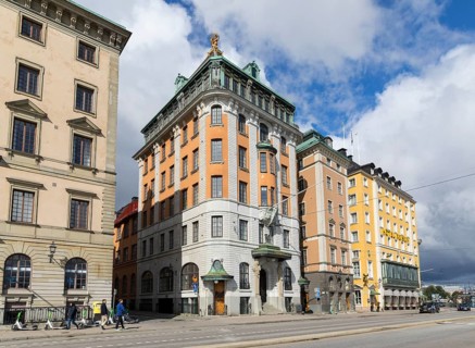 Representative houses of various architectural styles on the Baltic Sea side of the old town Gamla