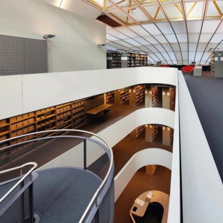 Philologische Bibliothek der Freien Universität Berlin, auch Berlin Brain genannt weil das Gebäude