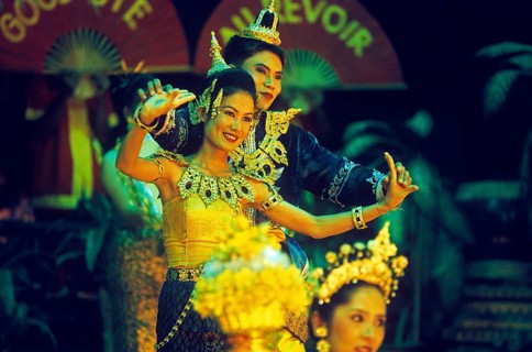 Traditional dance, Ko Phuket, Thailand, December 2002, vintage, retro, old, historical