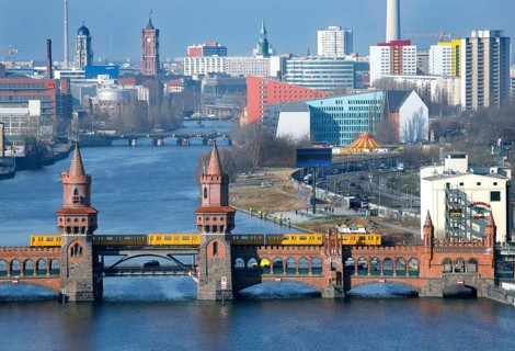 Berlin, DEU, 04.02.08 - Aerial view of Berlin, town hall, Red Town Hall, Oberbaum Bridge, overview