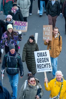 Demonstration of more than 14000 people against the AfD and the Merz-CDU and their asylum policy,