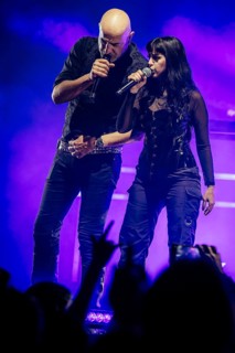 Alexander Wesselsky, singer of Eisbrecher live on Kaltfront Tour 2025 Tour in the Columbiahalle